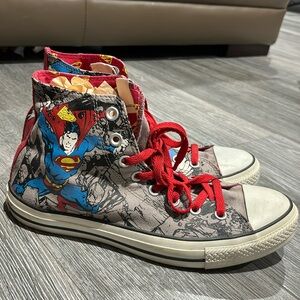 Converse All Star “DC Comics” Superman Chuck Taylor Sneakers. Size Mn 8/Wm 10.5